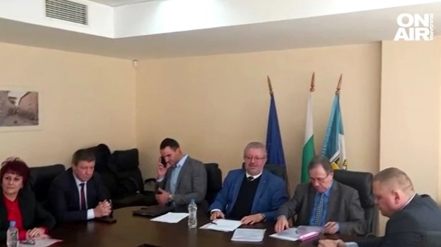 Над 120 души напускат пловдивската организация на БСП