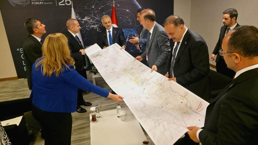 България и Турция увеличават капацитета на железопътните и пътни връзки