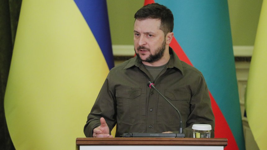 Зеленски с писмо до НС и 6 искания: Очакваме България да ремонтира военната ни техника