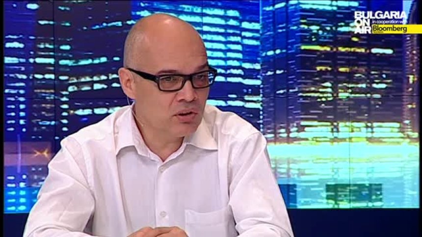 Безлов: Надявам се да не е планирано служебният кабинет да остане с вързани ръце