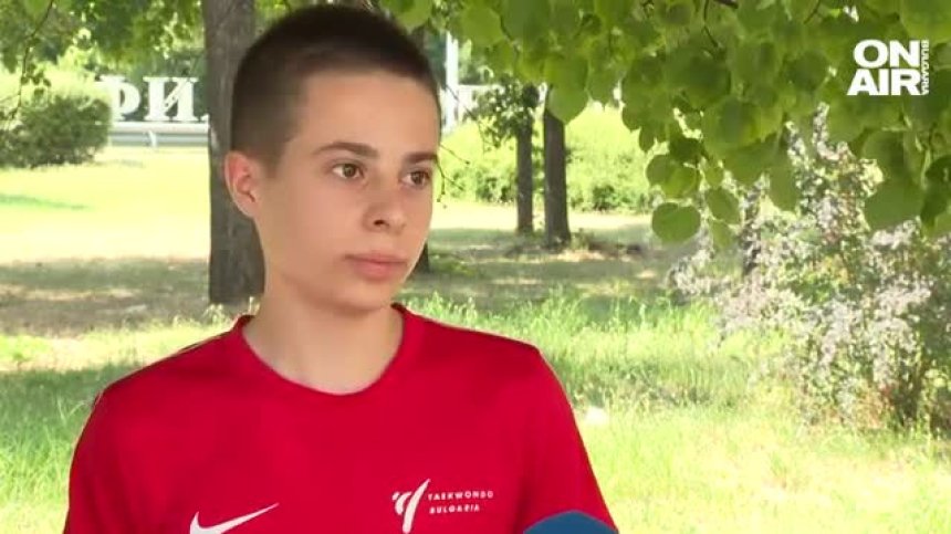 Националите ни по таекуондо тренират усърдно за двете световни първенства в София