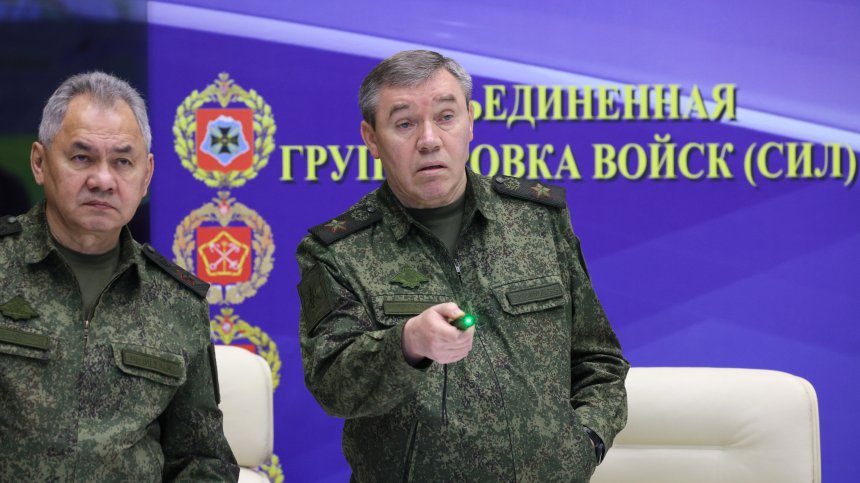 Разследване: САЩ спрели Украйна да убие началника на руския генерален щаб