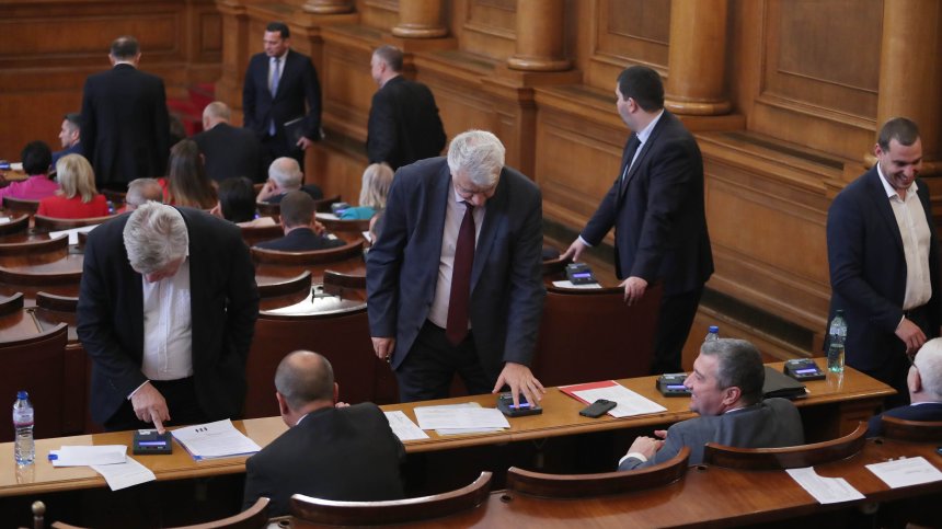 Шенген скара депутатите: БСП се превърна в усмирител, призова за обща позиция