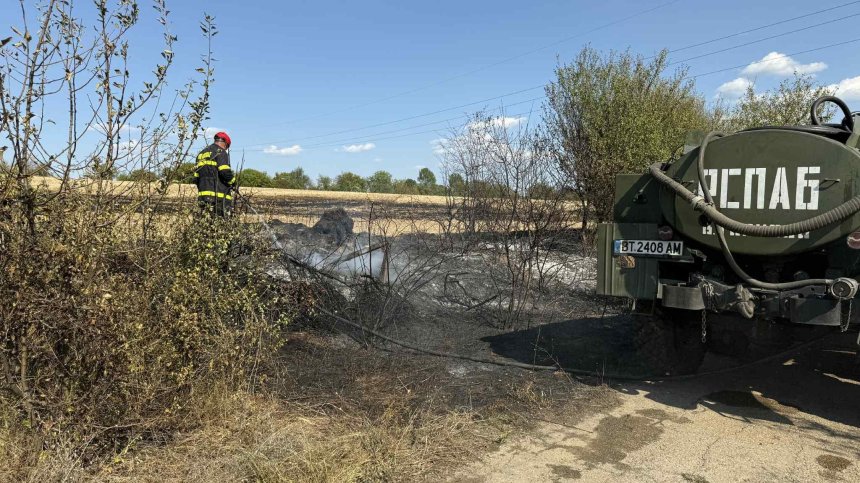 Пожар в района на НВУ "Васил Левски" във Велико Търново