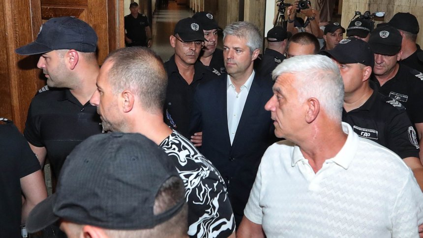 Знакови лица присъстват на заседанието по делото срещу Благомир Коцев (СНИМКИ)