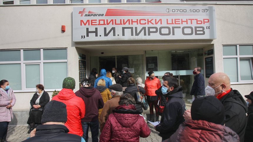 Рекорд по хоспитализирани с Ковид-19, 136-ма починали и 4201 новозаразени (ОБНОВЕНА)