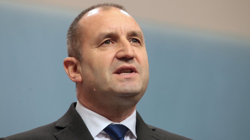 Радев: Настъпил е "златният час" за спасението на българското здравеопазване