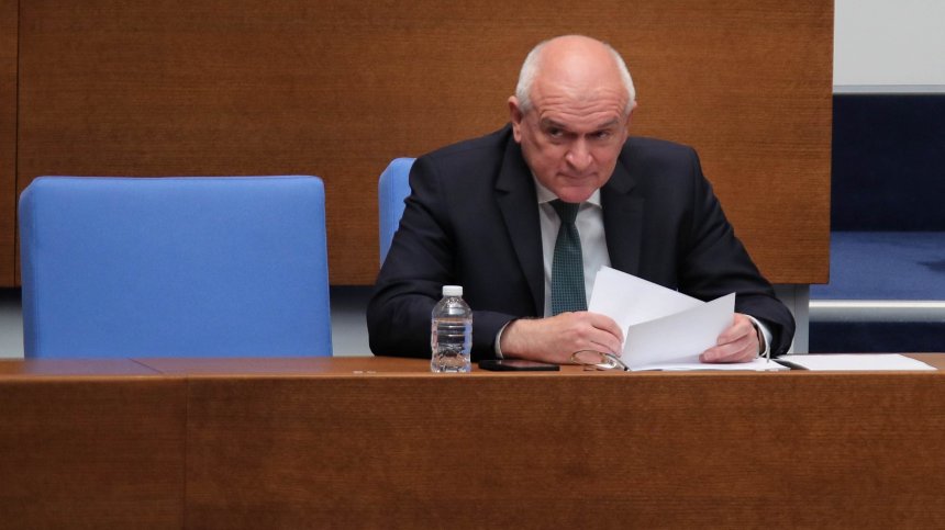 Главчев пита НС кой ще ни представлява на срещата на НАТО