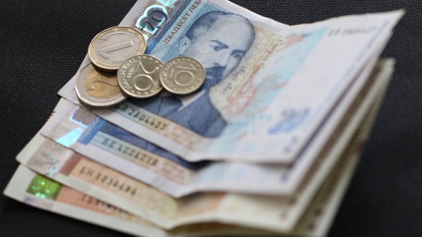 Изтича крайният срок за плащане на данъци за имоти и МПС с 5% отстъпка