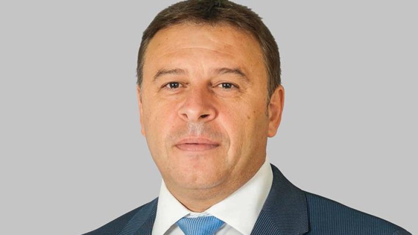 Атанас Камбитов - от пътя до кметския пост до слизането от него 