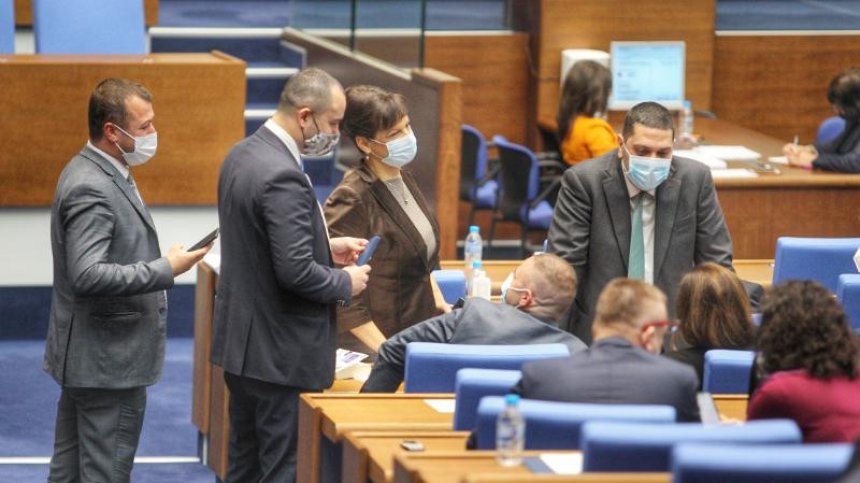 Депутатите се събират за последно, закриват 44-то Народно събрание