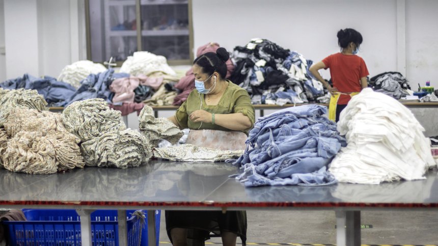 Експлоатация на човешкия труд: САЩ спират вноса от 26 китайски фирми