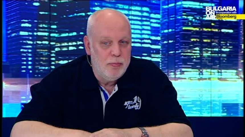 Манипулацията в спора за повишаването на цените на тока