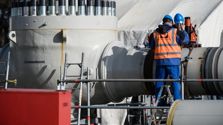 Избухна взрив на газопровод, свързващ Русия и Украйна, има загинали