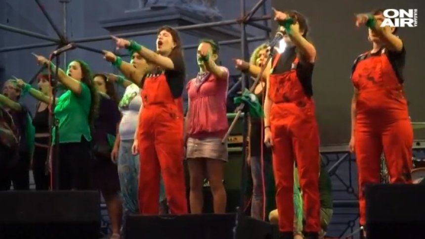 Хиляди жени в Латинска Америка протестираха срещу забраната на абортa