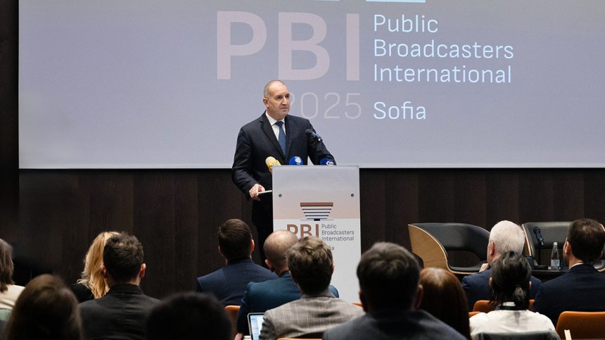 Радев: Традиционните медии са изправени пред загуба на доверие