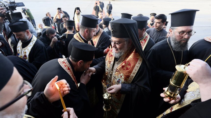 Празник на празниците: Митрополит Киприан благодари на посланика ни в Израел, миряните се молят за здраве
