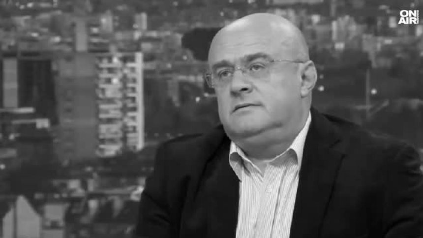 Журналистът и политически анализатор Илхан Андай почина на 56 години