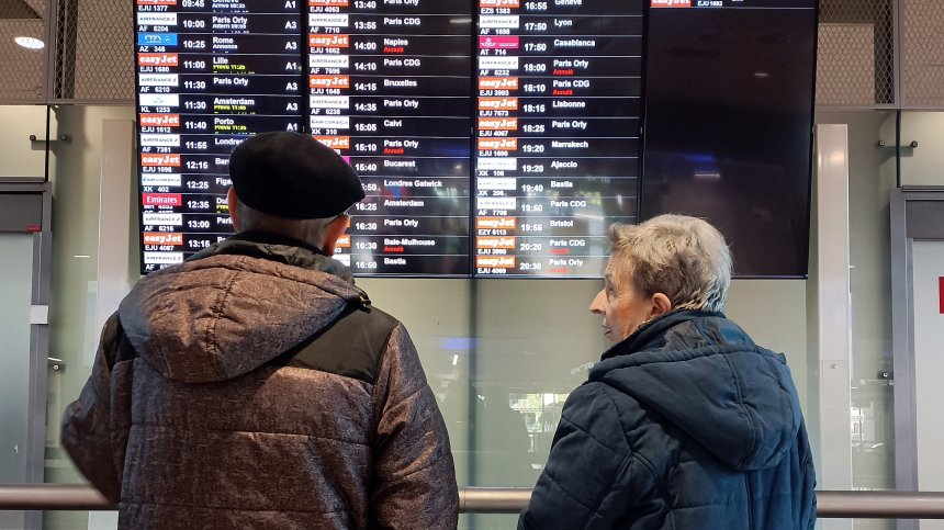 Стачки блокират авиотранспорта в Германия, ще засегнат 100 000 пътници