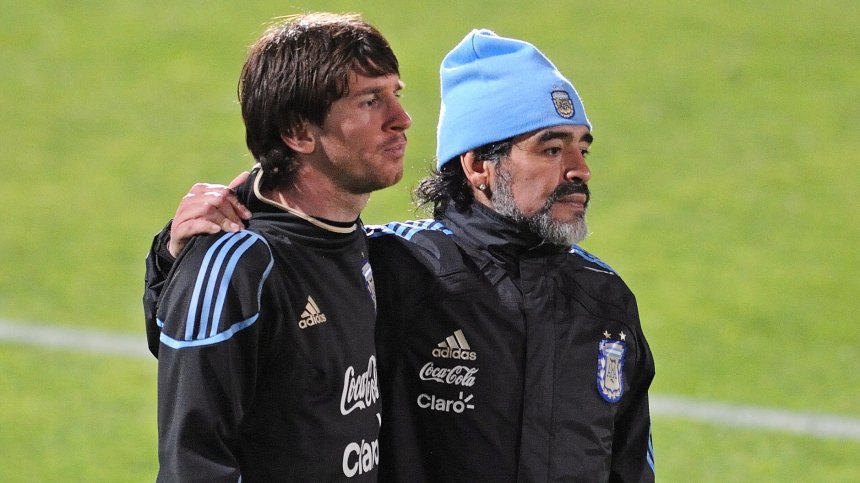 Синът на Марадона призова Меси да се откаже завинаги от №10