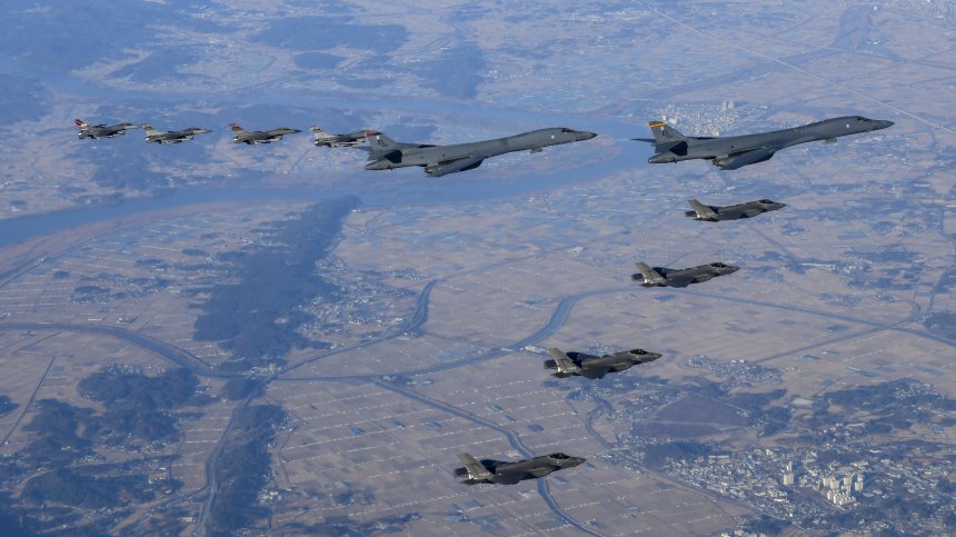 САЩ са категорични: Украйна не се нуждае от изтребители F-16