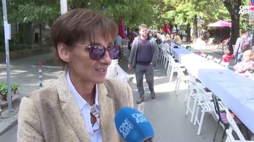 120-метрова трапеза събира съседи от софийския район "Оборище"