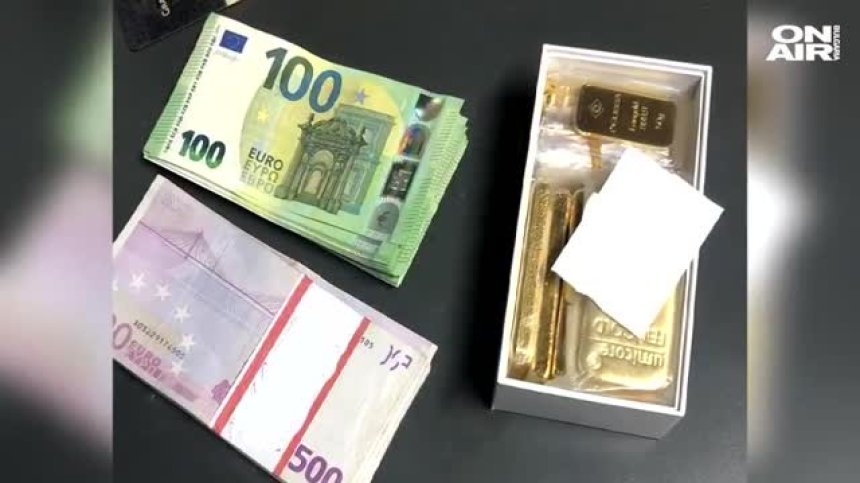 Задържаха над 5 кг злато и 20 000 евро на ГКПП "Калотина"