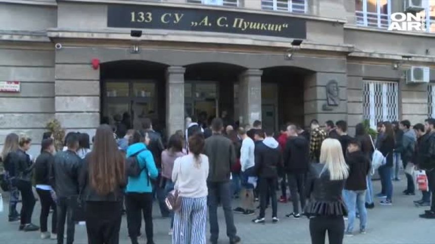 4,06 е средната оценка на матурата по БЕЛ
