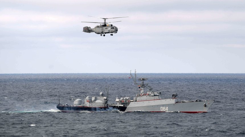 Русия ограничава корабоплаването около Крим