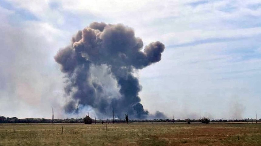 Взривиха боеприпаси в Северен Крим, част от жителите се евакуират със собствени коли