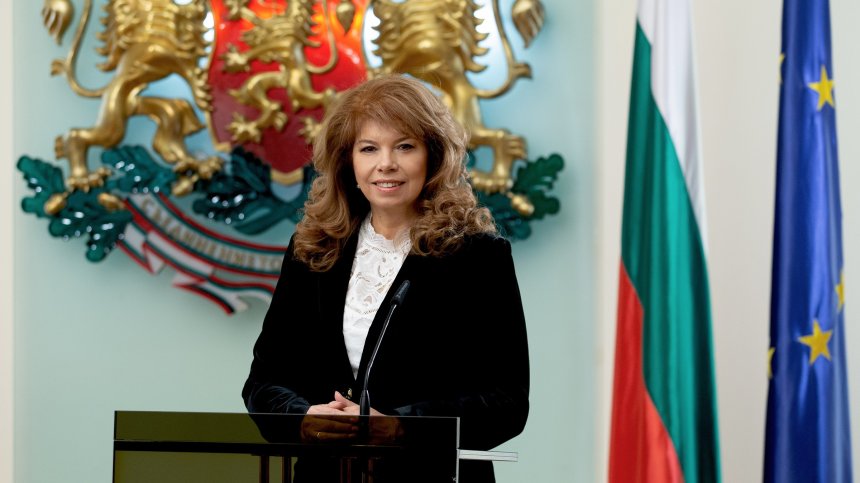 Илияна Йотова към партиите: Повече разум и съставяне на редовно правителство