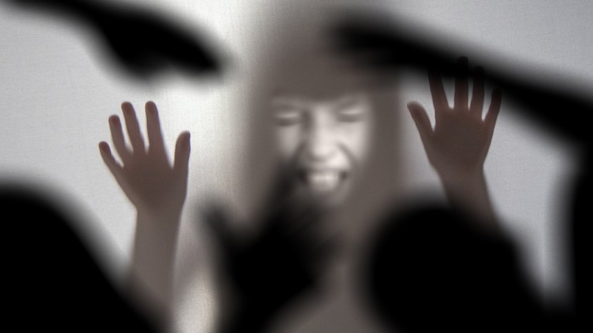 Как да кажа на родителите си, че участвах в сбиване?: 7068 деца са потърсили помощ на горещата телефонна линия 