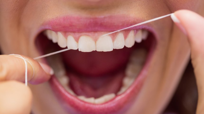 Конец за зъби - как да чистим междузъбните пространства