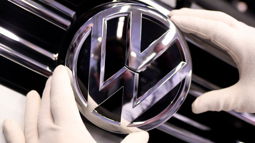 Volkswagen: Решаваме за завода до края на годината 