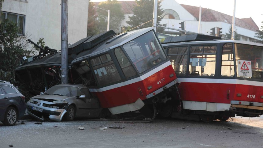 Даниел Терзиев задвижил трамвая в София заради кутия цигари на ватмана?