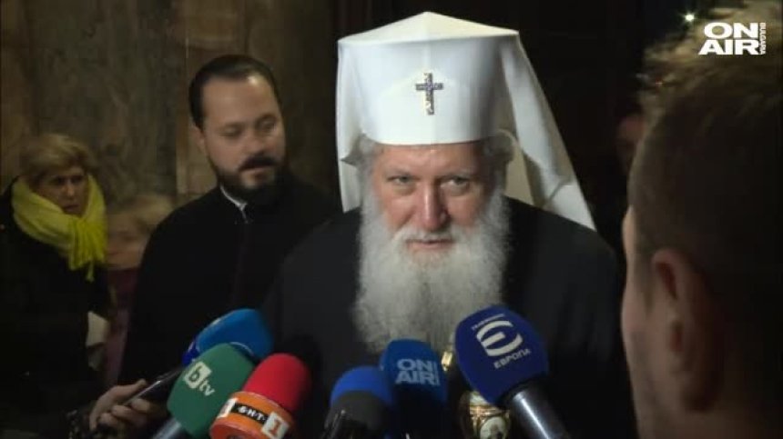 Патриарх Неофит: Внимателно с насилието при възпитанието на деца