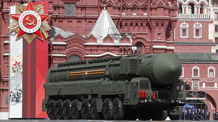 Украйна се похвали със 100% унищожение на система "Орешник" в Русия
