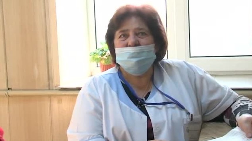 Баба Верче: Лекарката, която не се страхува от коронавируса