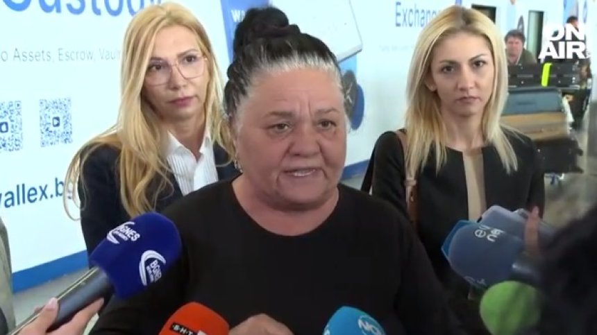 Събудихме се от картечници. Хора умират по пътя: Разказ от първо лице за кошмара в Судан