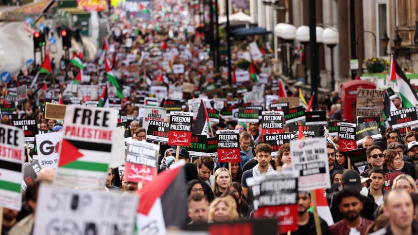 100 000 души излязоха на протест в Лондон в подкрепа на Палестина