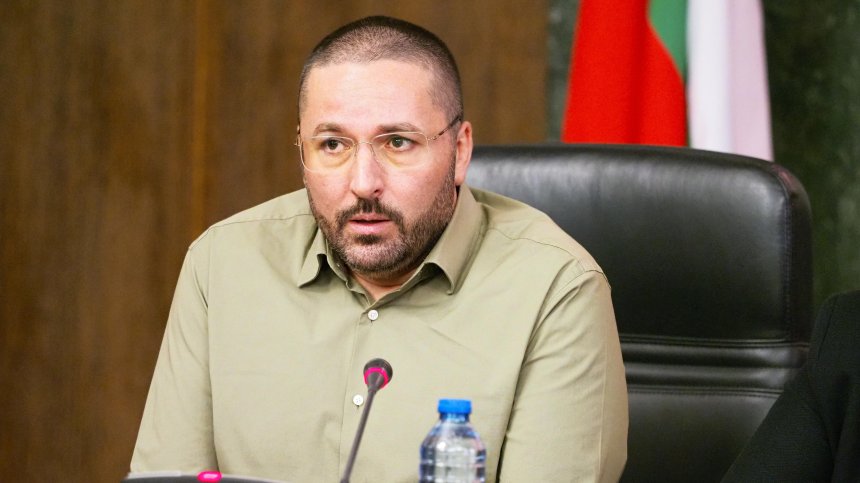 Николай Попов: Формираме гражданско движение, обсъждаме и участие на изборите