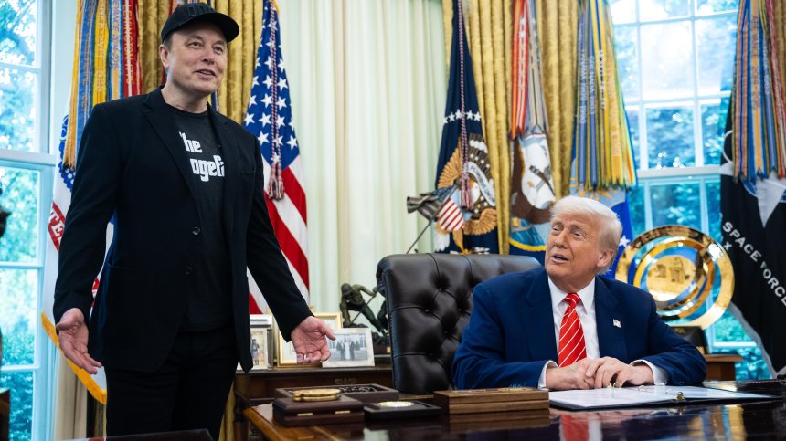 Тръмп защити Мъск и предупреди Европа, че поема в лоша посока