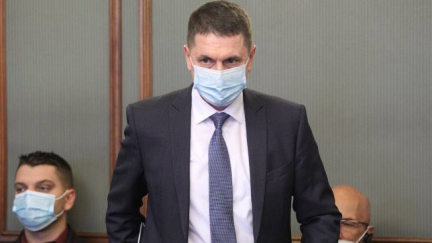 Терзийски: Категорично служителите на МВР са на първа линия
