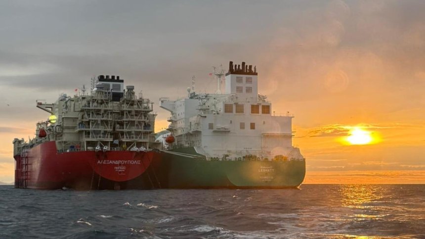 България подсигурява зимата: Пристигна вторият американски танкер с LNG