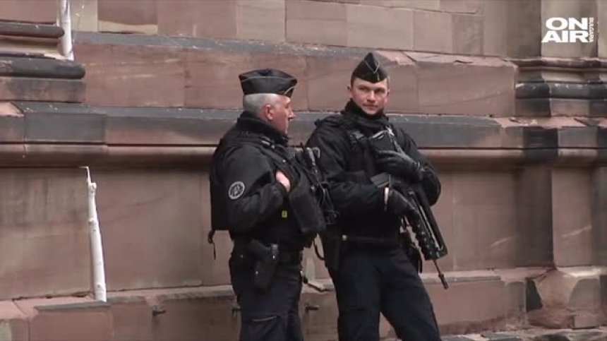 Външното ни министерство зове българите в Страсбург да спазват указанията на полицията