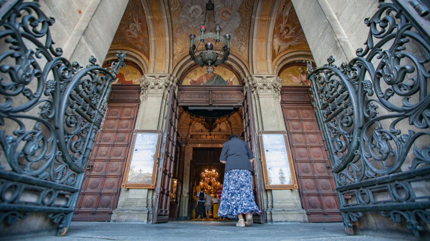 Болници и църковни храмове у нас отвориха врати за бежанците от Украйна
