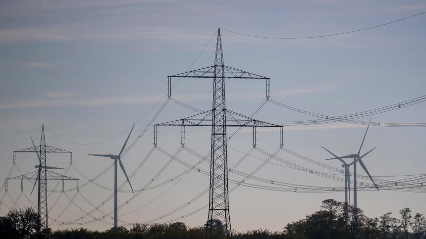 Възстановено е електроснабдяването в населените места, които бяха в снежен капан