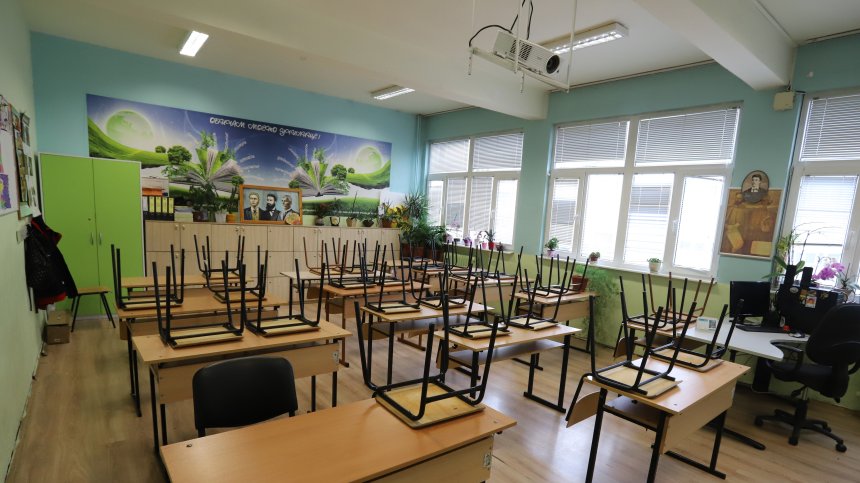 Отпуснаха 42 000 лв. за стипендии за даровити деца