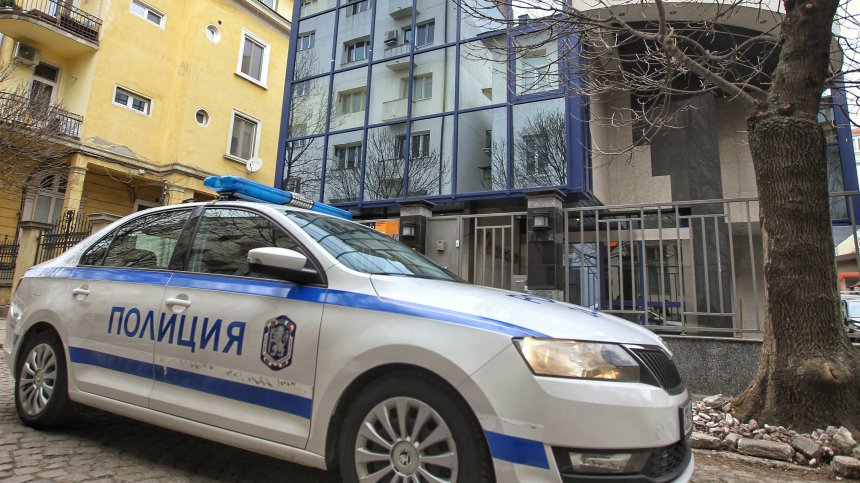Полицията и ДАНС влязоха в "Булгаргаз", изземат документация