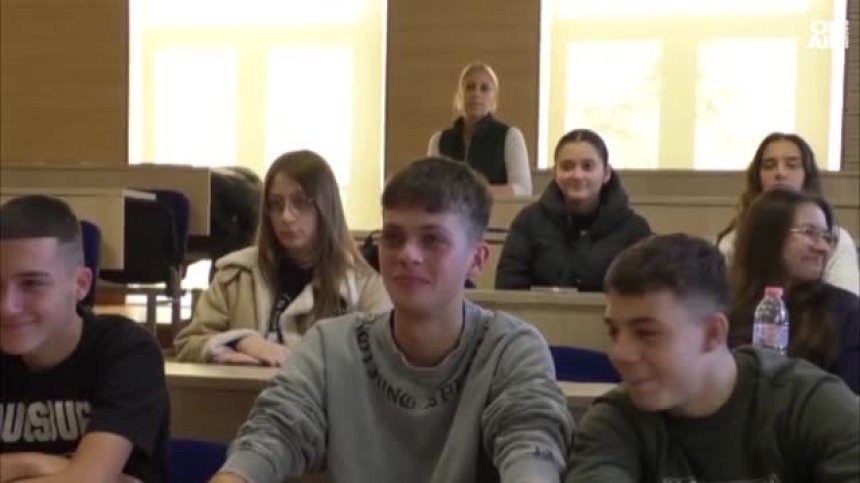 "Невидимите борби": Млади омбудсмани говорят за психично здраве